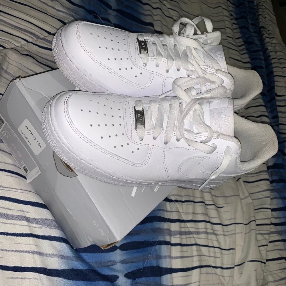 Air Force 1s low